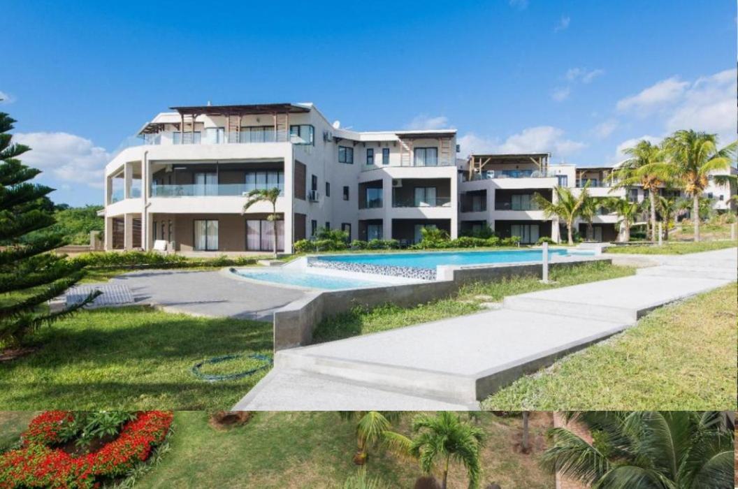 Magnificent Sea-View Apartment Flic en Flac Exterior photo